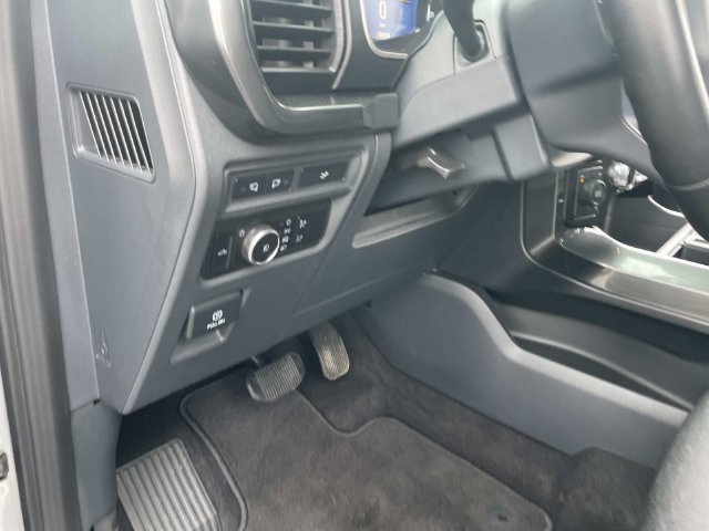 Used 2023 Silver Ford XLT image 28
