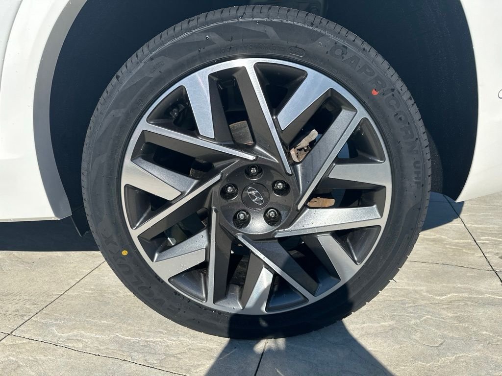Certified Used 2023 White Hyundai Calligraphy image 8