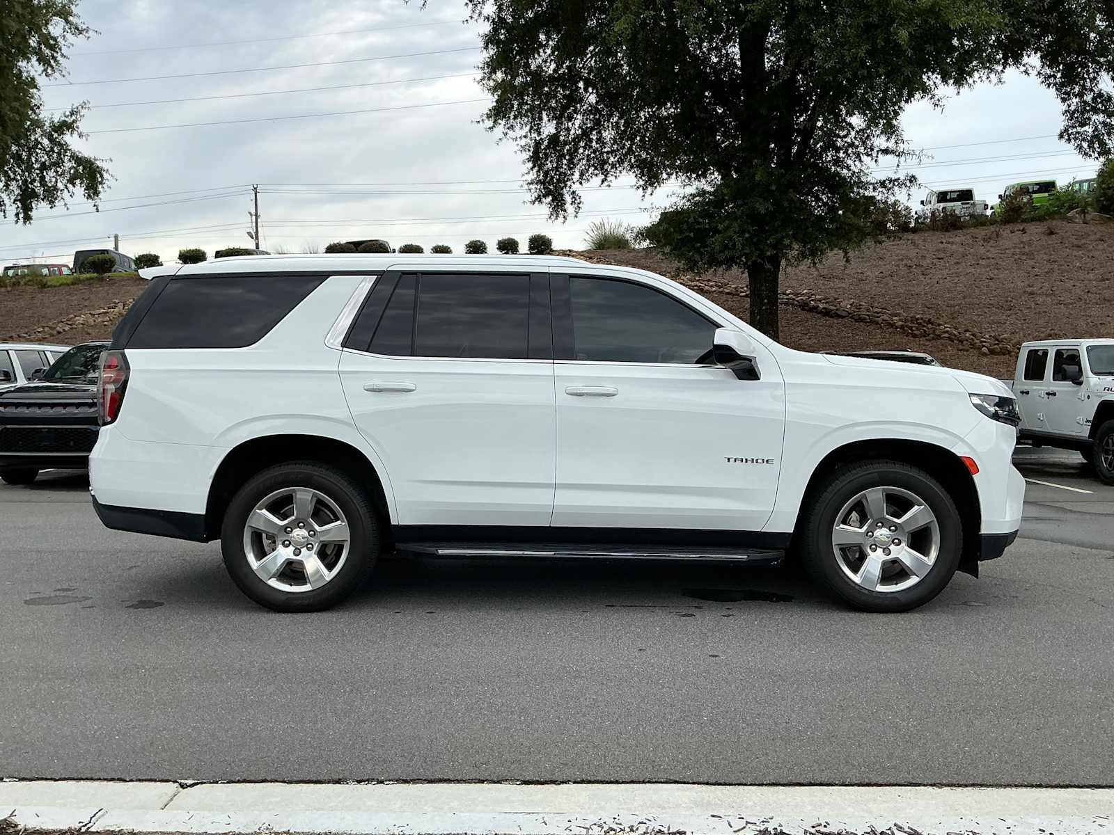 Used 2021 Summit White Chevrolet LT image 6