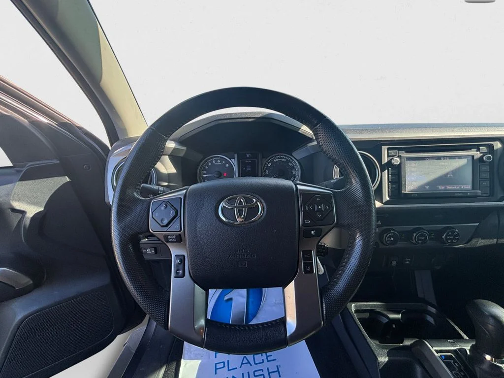 Used 2019 Gray Toyota SR5 image 16