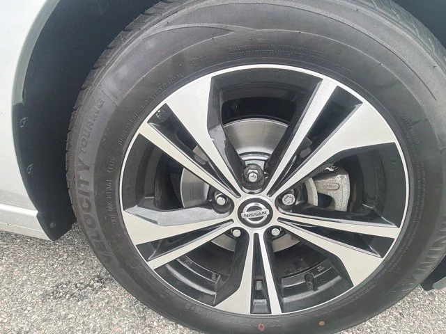Used 2023 Silver Nissan SV image 11