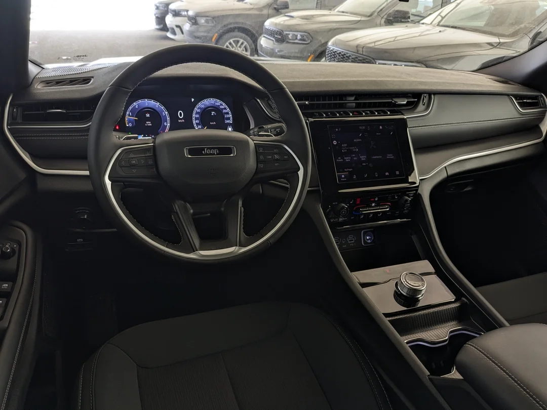 New 2026 Black Jeep Laredo - - 4x4 - Classic Theme - Heated Seats - Heated Steering - Remote Start & More! image 22