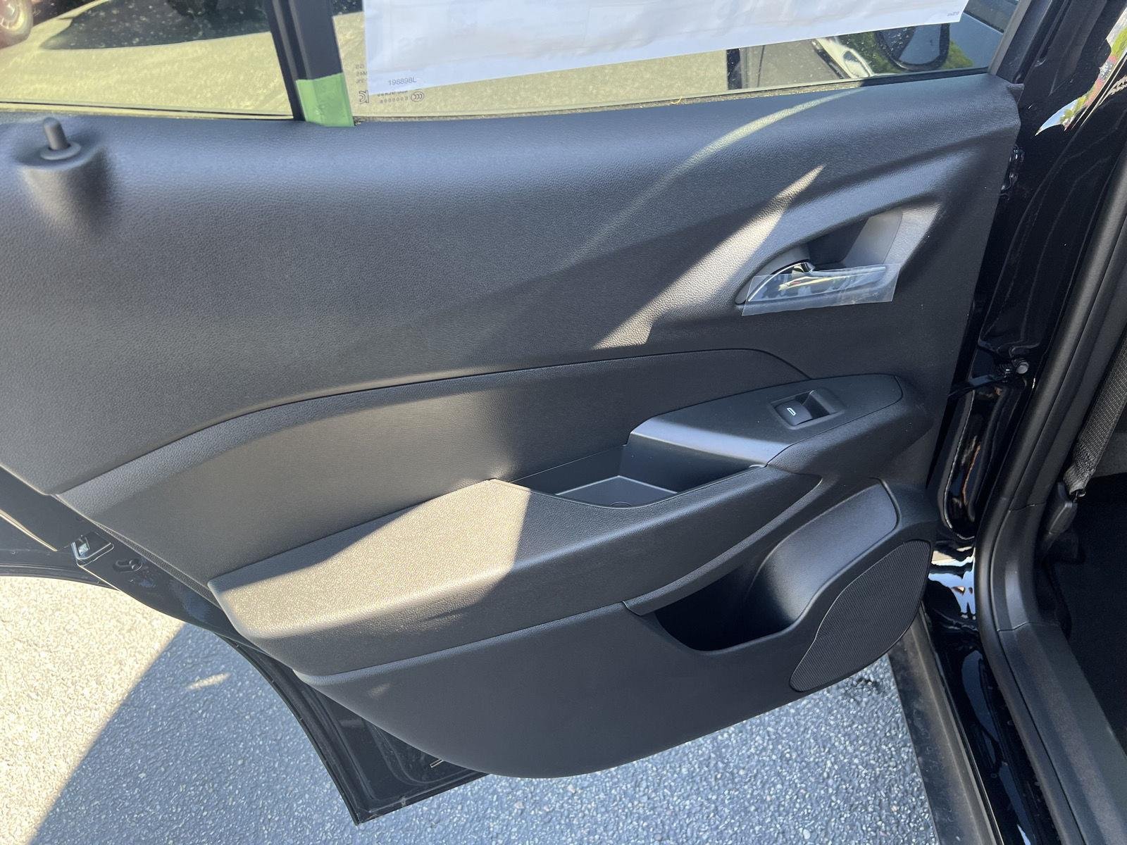 2026 Chevrolet Trax LT - Photo 29