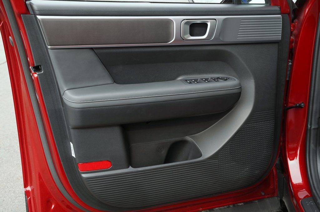 2026 Hyundai Santa Fe XRT - Photo 8