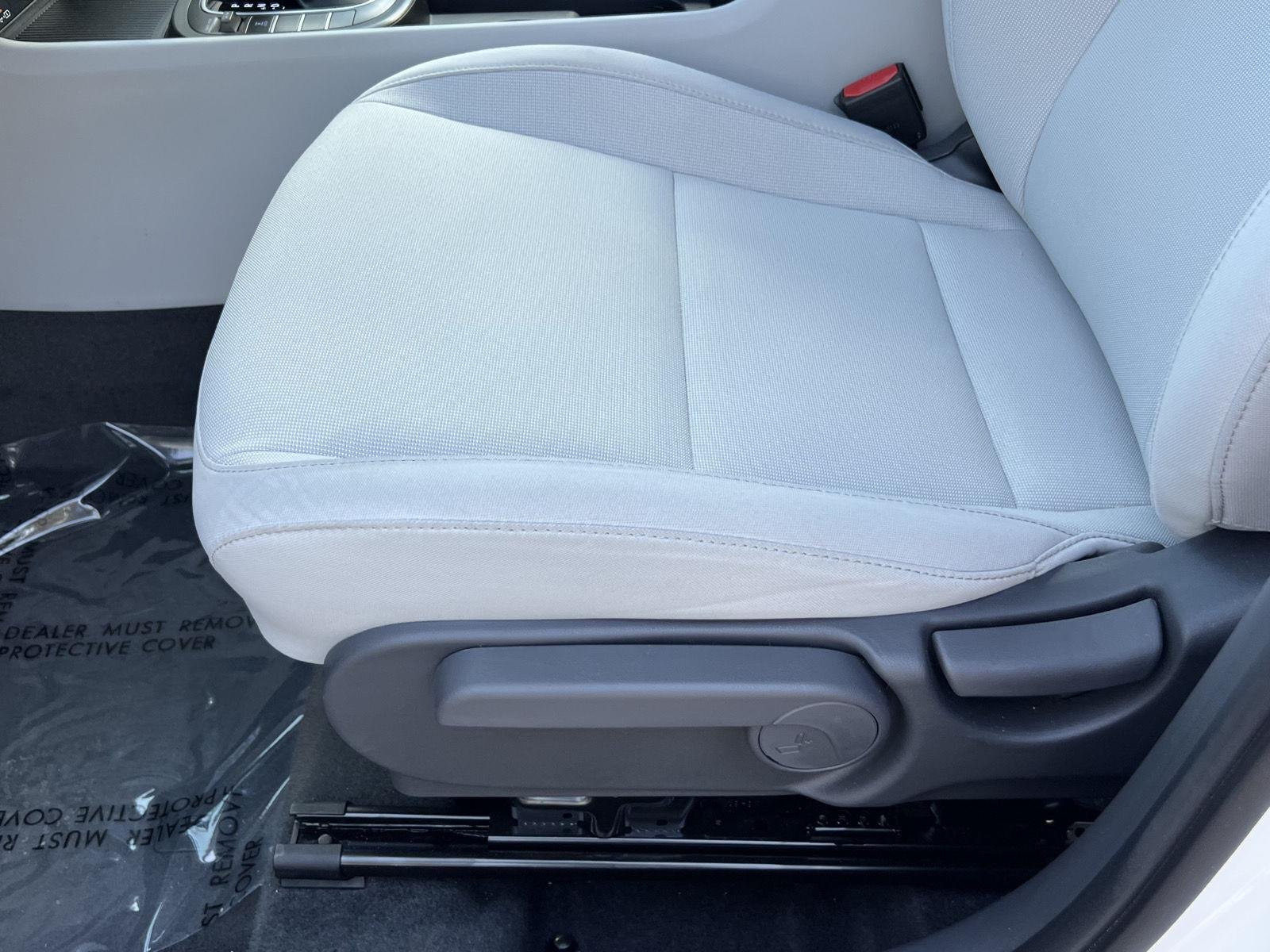 2026 Hyundai Kona SE - Photo 29