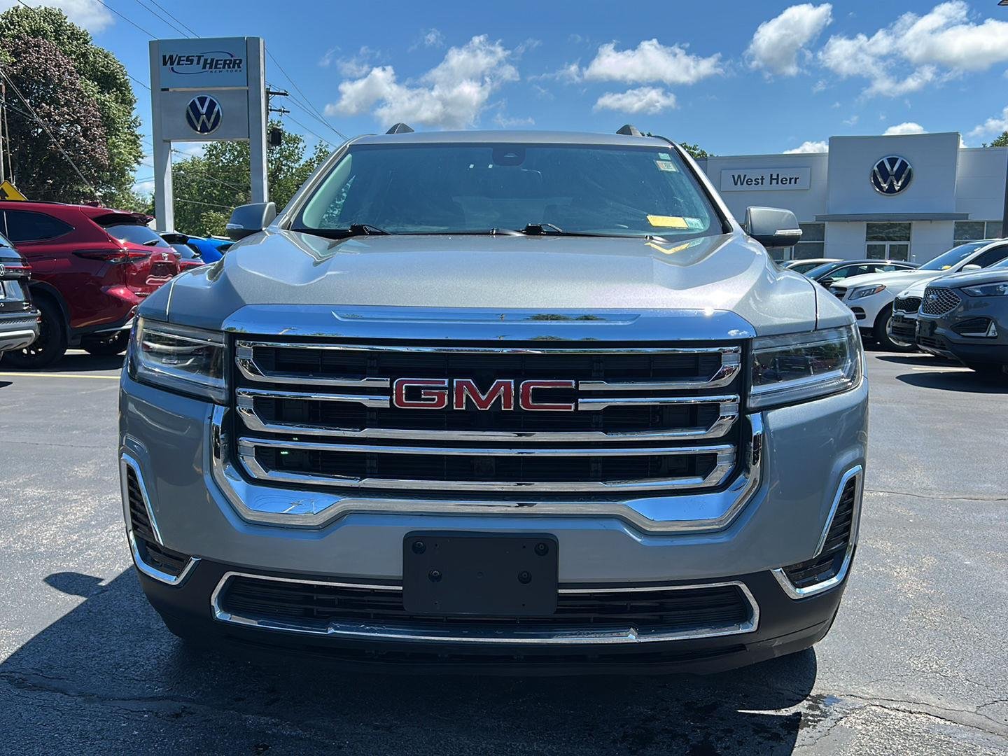 Used 2023 Sterling Metallic GMC SLE image 2