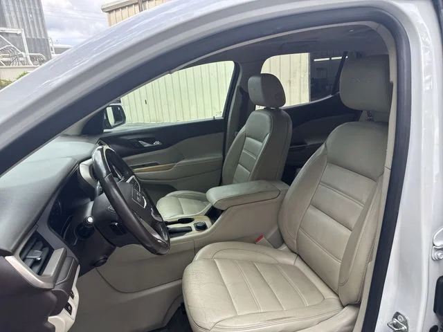 Used 2018 White GMC Denali image 17