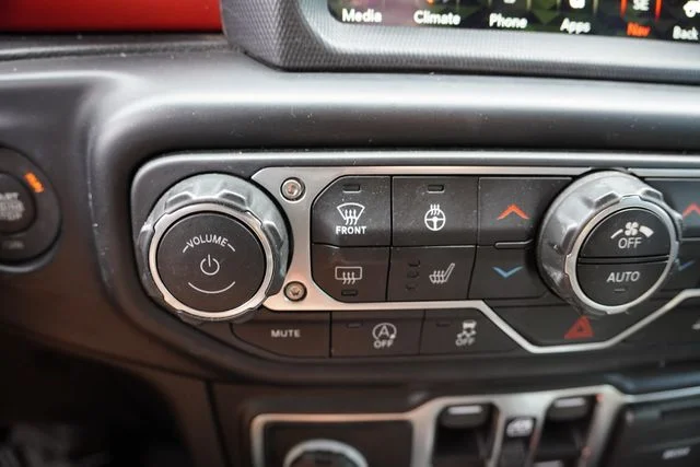 Certified Used 2021 Red Jeep Unlimited Rubicon image 6
