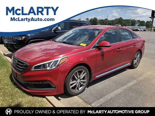 Used 2017 Red Hyundai Sport 2.0T image 1