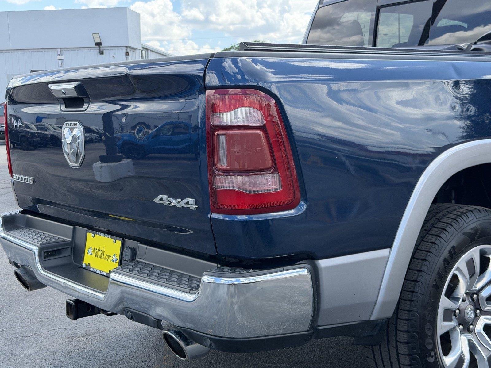Used 2020 Patriot Blue Pearlcoat Ram Laramie image 11