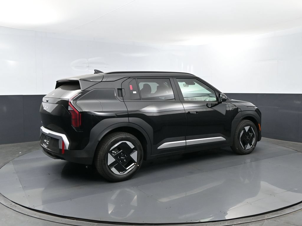 New 2027 Aurora Black Pearl Kia Wind image 23