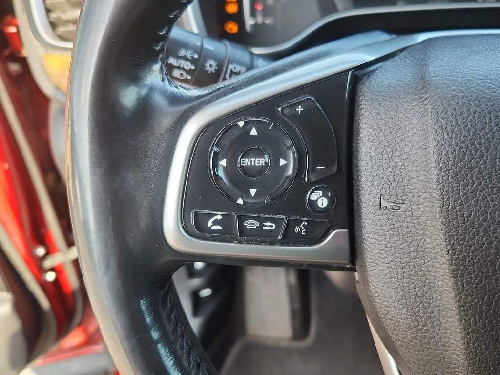 Used 2019 Red Honda Touring image 23