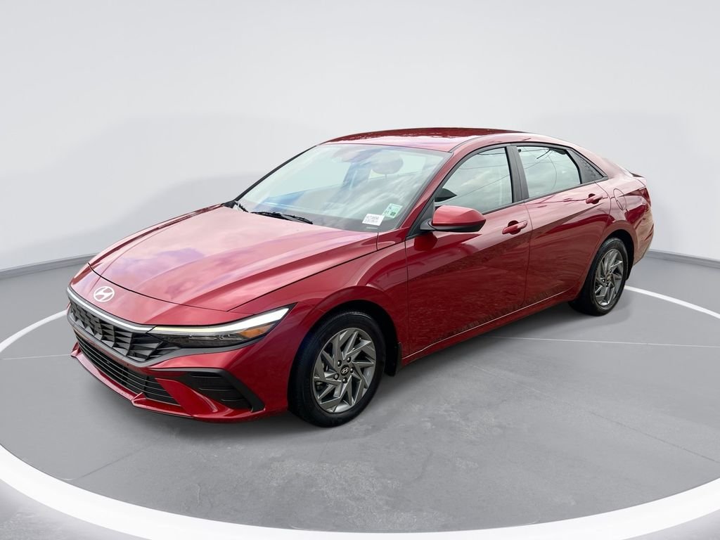 2024 Hyundai Elantra 2.0 SEL IVT's photo