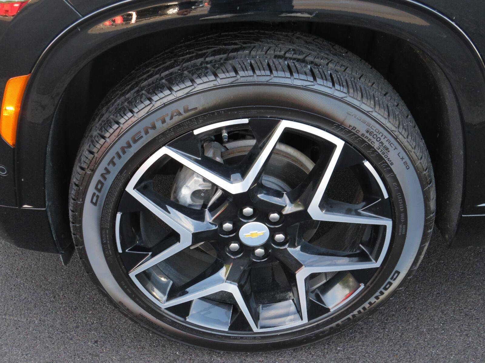 Used 2026 Mosaic Black Metallic Chevrolet AWD High Country image 19