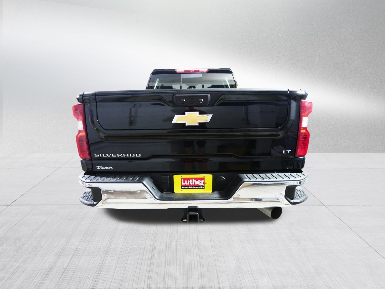 Used 2024 Black Chevrolet LT image 6