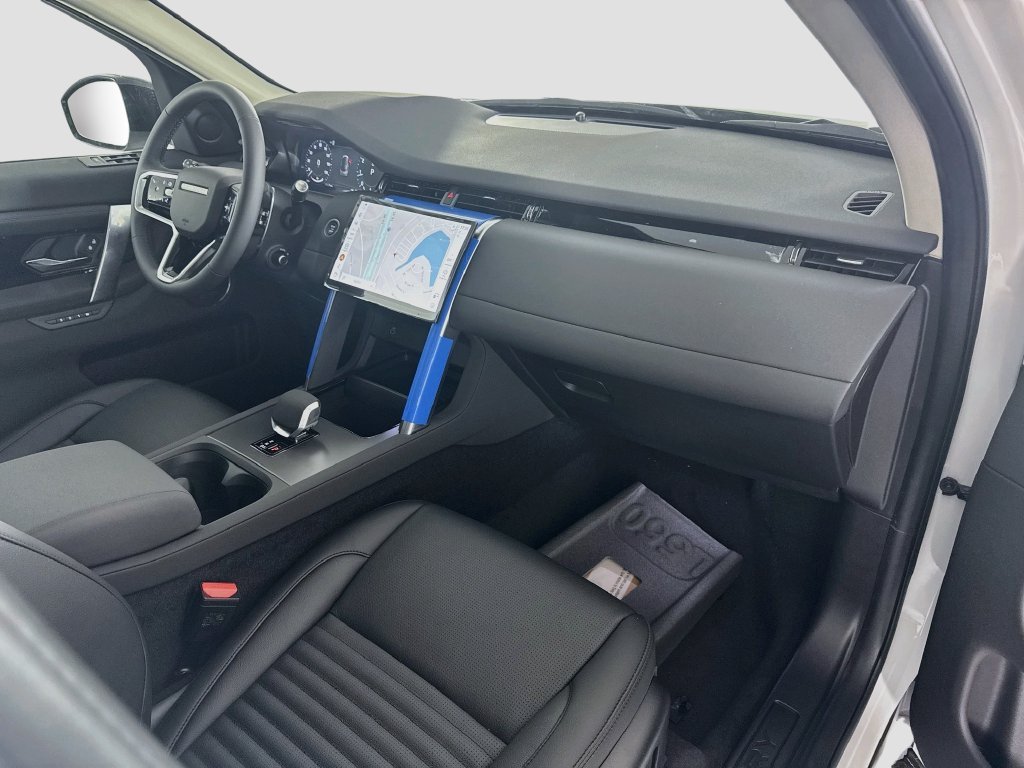 Certified Used 2025 White Land Rover S image 27