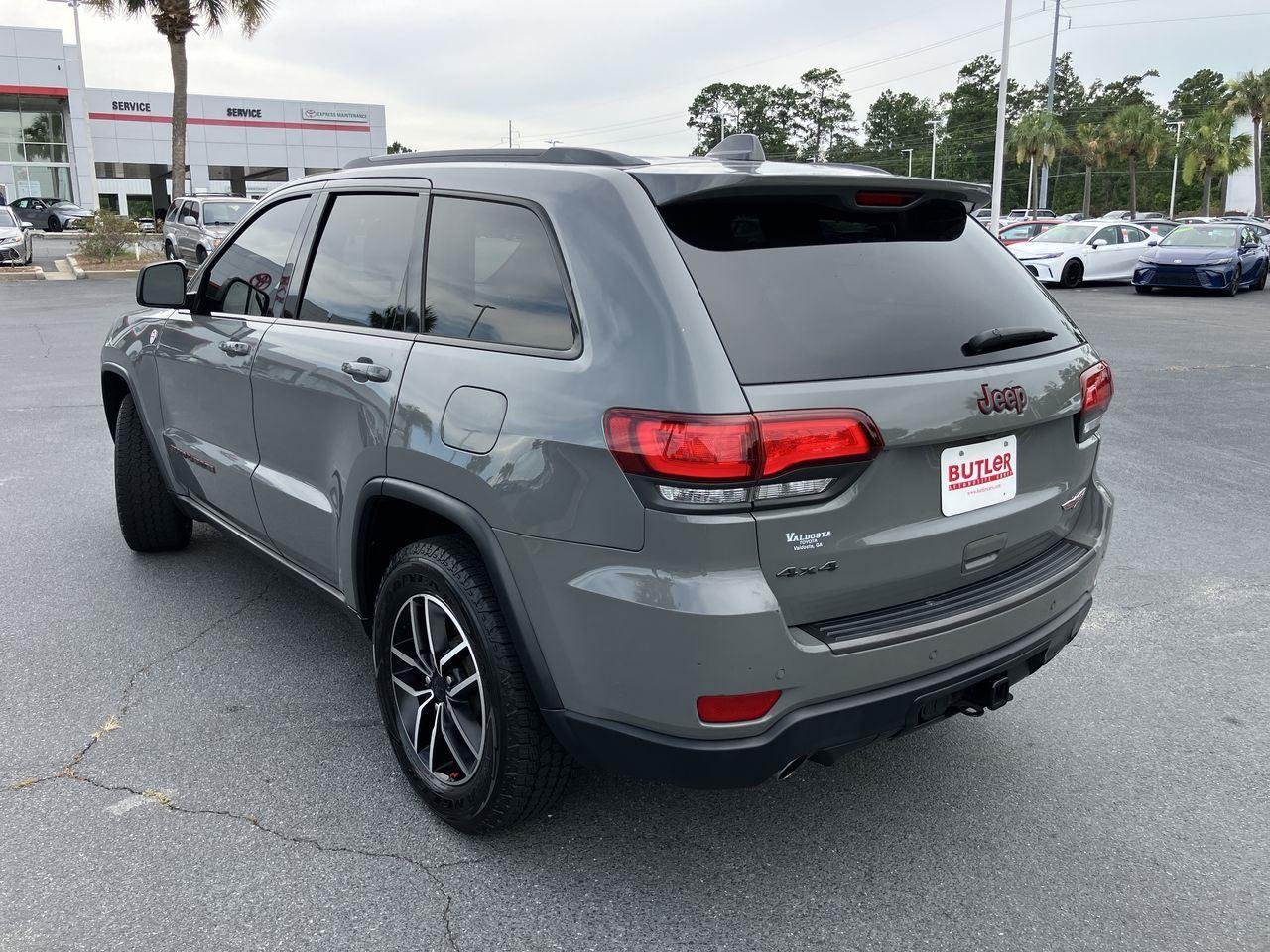Used 2020 Gray (Sting-Gray Clearcoat) Jeep Trailhawk image 3
