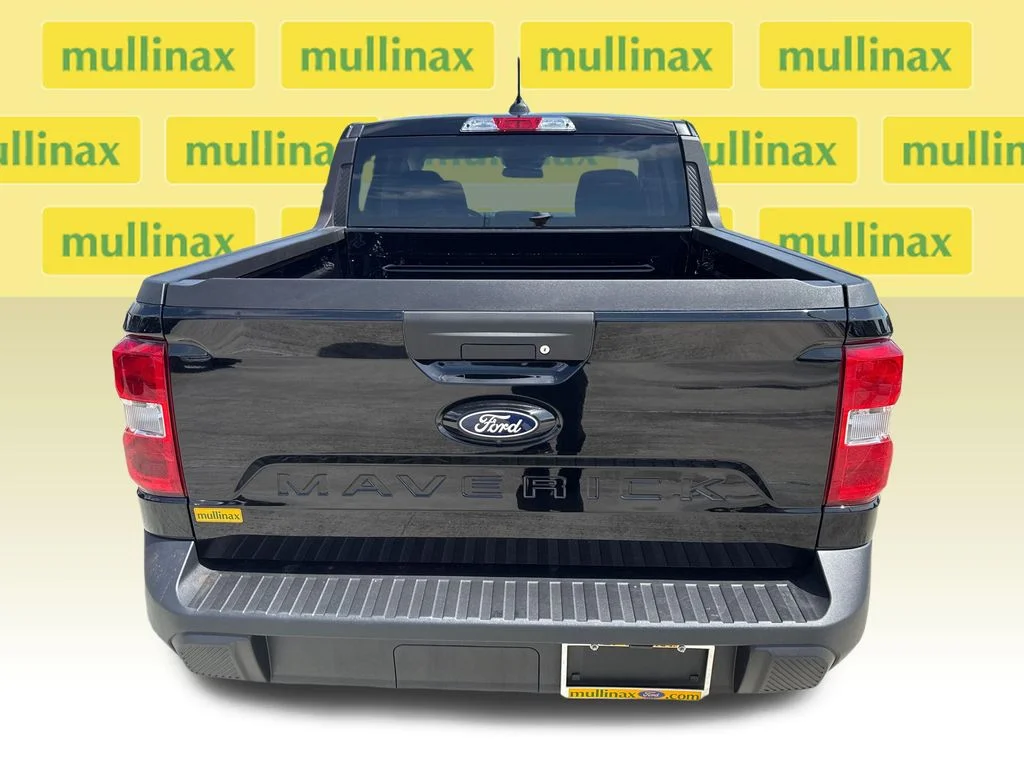 New 2026 Black Ford XL image 12