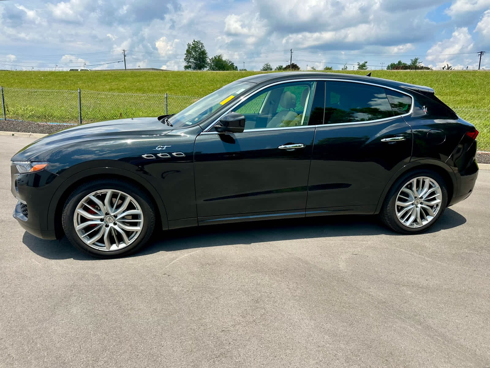 2022 Maserati Levante GT's photo