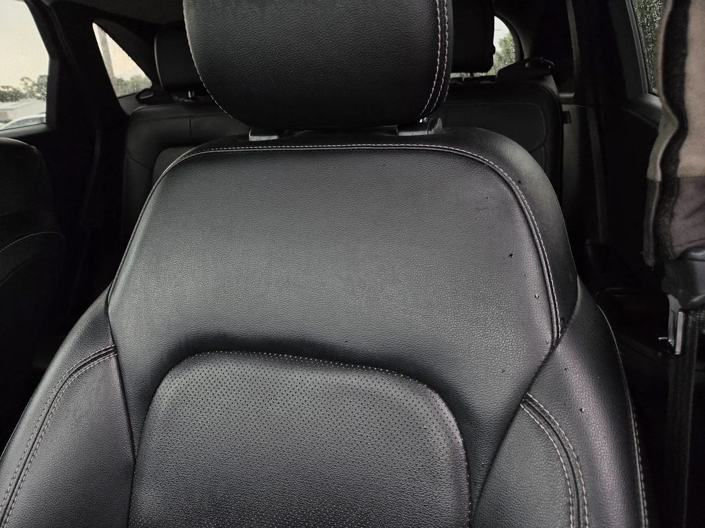 Used 2020 White Ford SEL image 17
