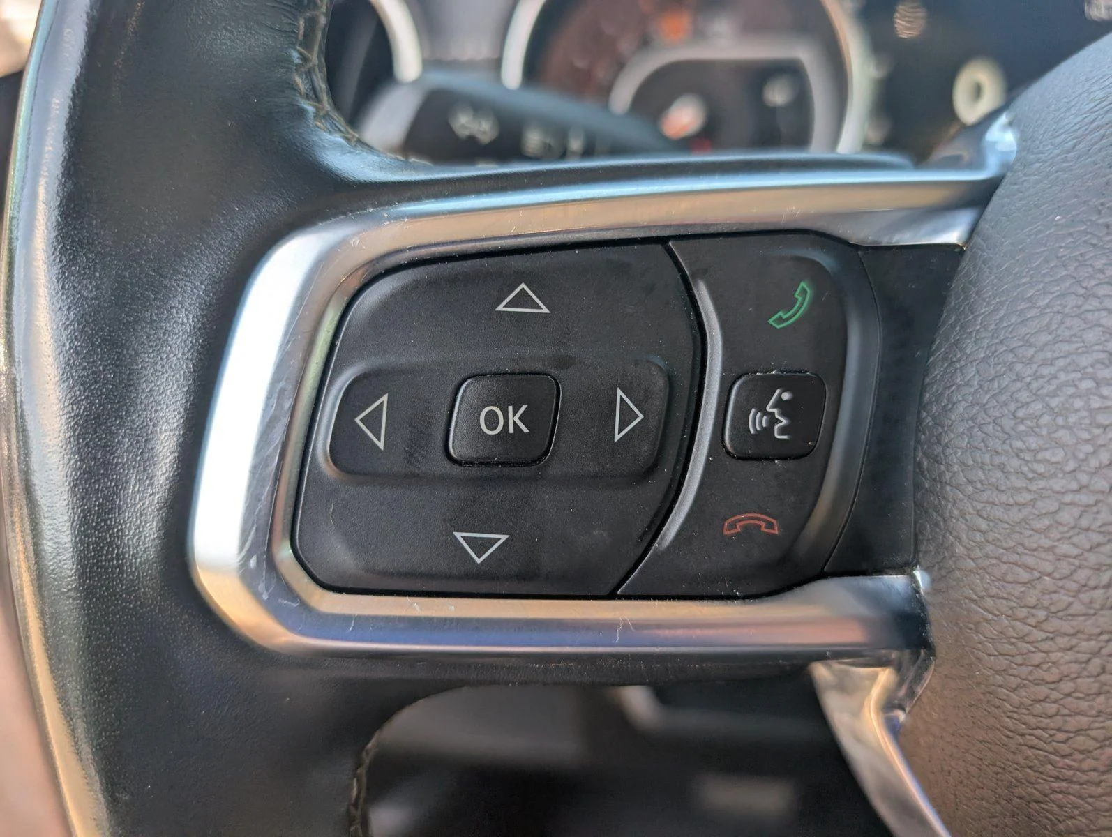 Used 2020 Granite Crystal Metallic Clearcoat Jeep North Edition image 59