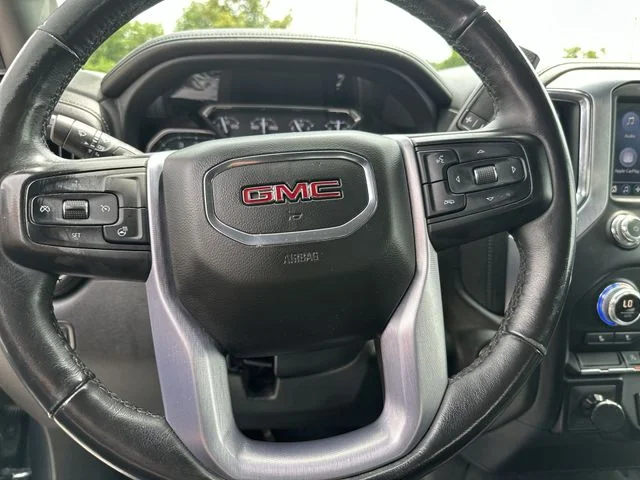 Used 2020 Blue GMC Elevation image 13