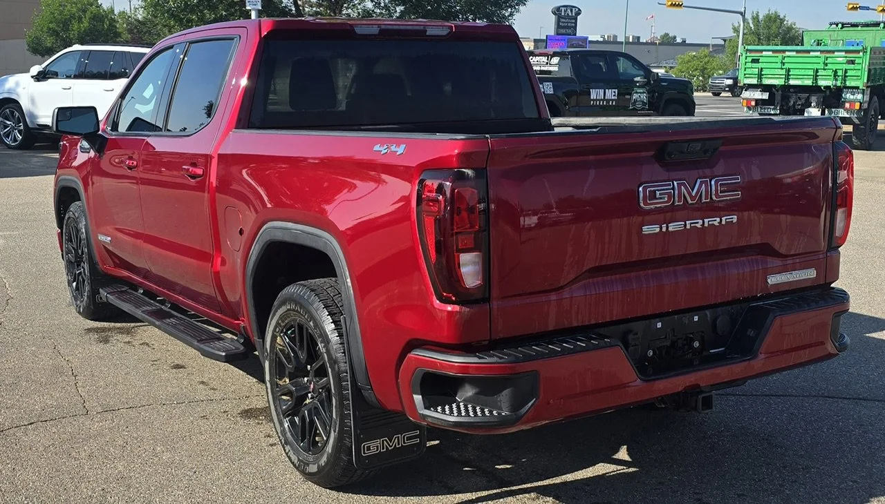 Used 2024 Red Metallic GMC Elevation Crew 5.3L Heated Steering Wheel image 3