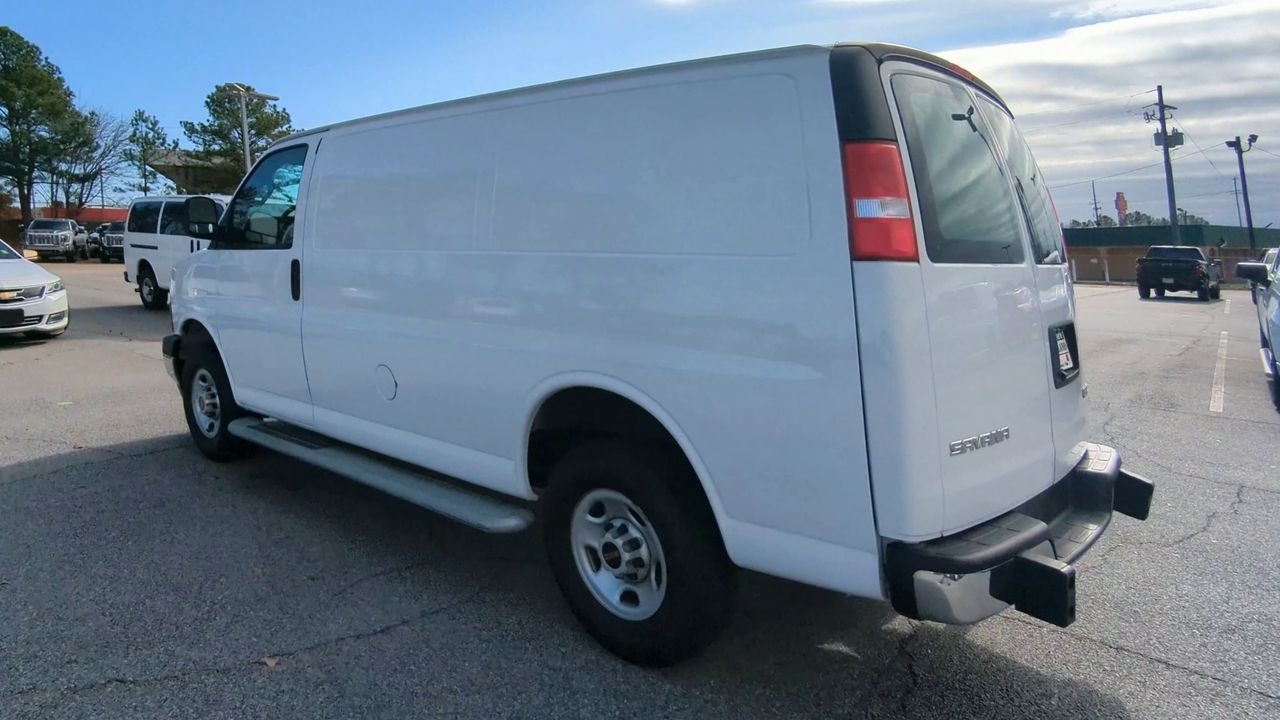 2024 GMC Savana Cargo Work Van - Photo 58