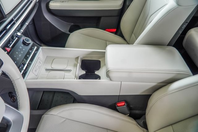 2025 Hyundai Santa Fe SEL - Photo 16
