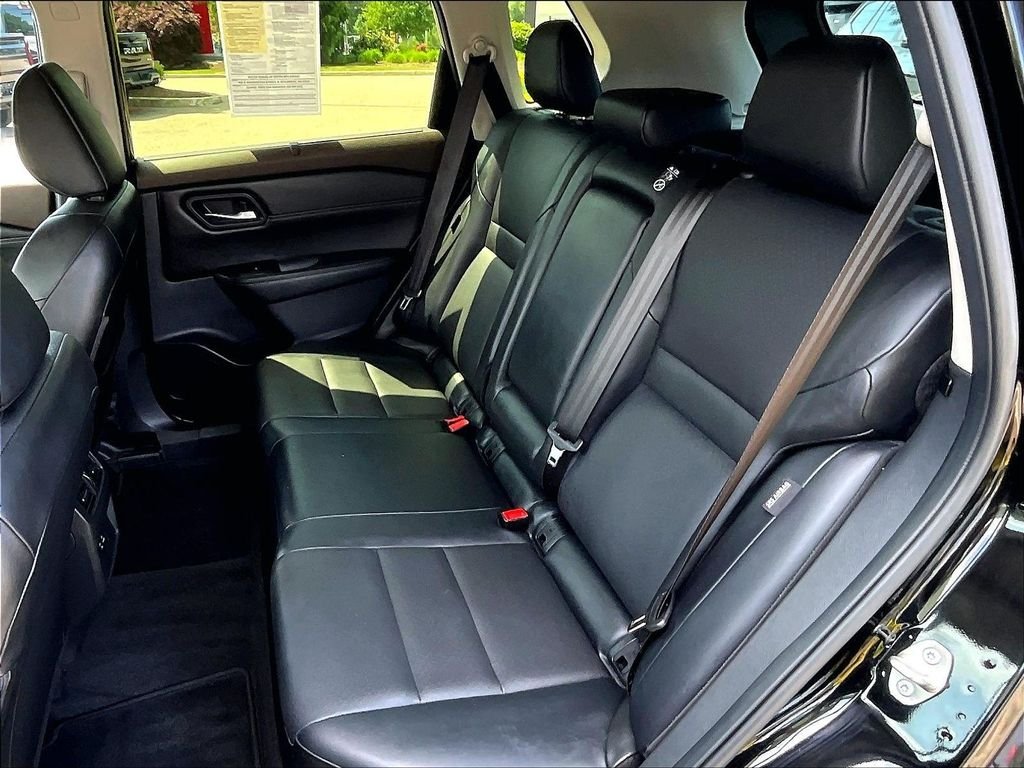 Used 2023 Black Nissan SV image 15