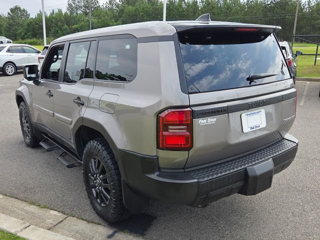 Used 2025  Toyota 1958 image 10