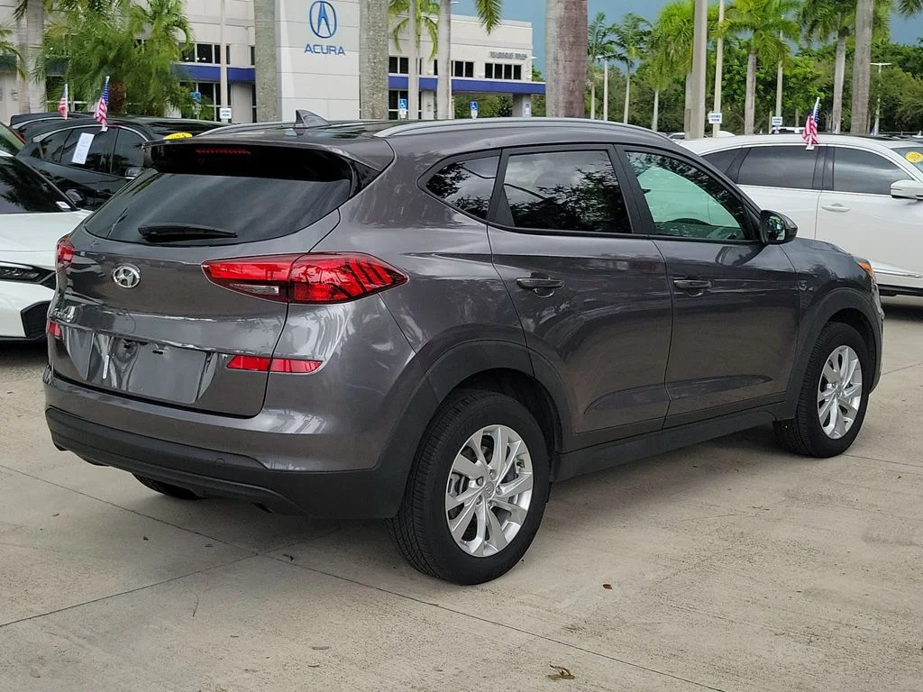 Used 2021 Gray Hyundai Value image 7