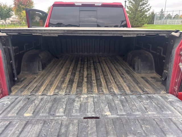 Used 2021 Red GMC Elevation image 10