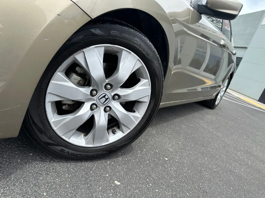 Used 2010 Honda Accord EX-L with VIN 1HGCP2F88AA057304 for sale in Tucson, AZ