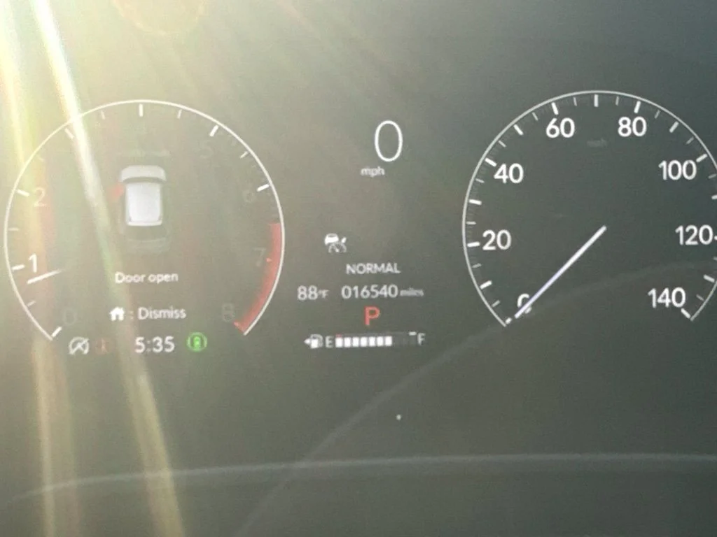 Used 2025 Gray Honda EX-L image 34