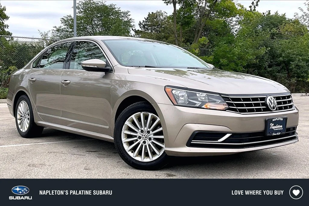Used 2016 Silver Volkswagen 1.8T SE image 1