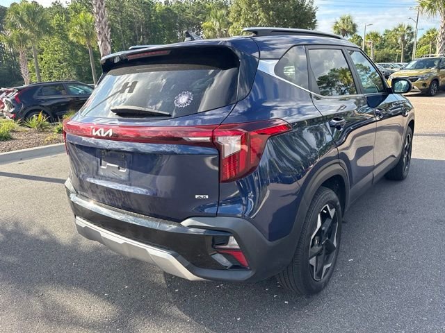 Used 2024 Blue Kia EX image 5