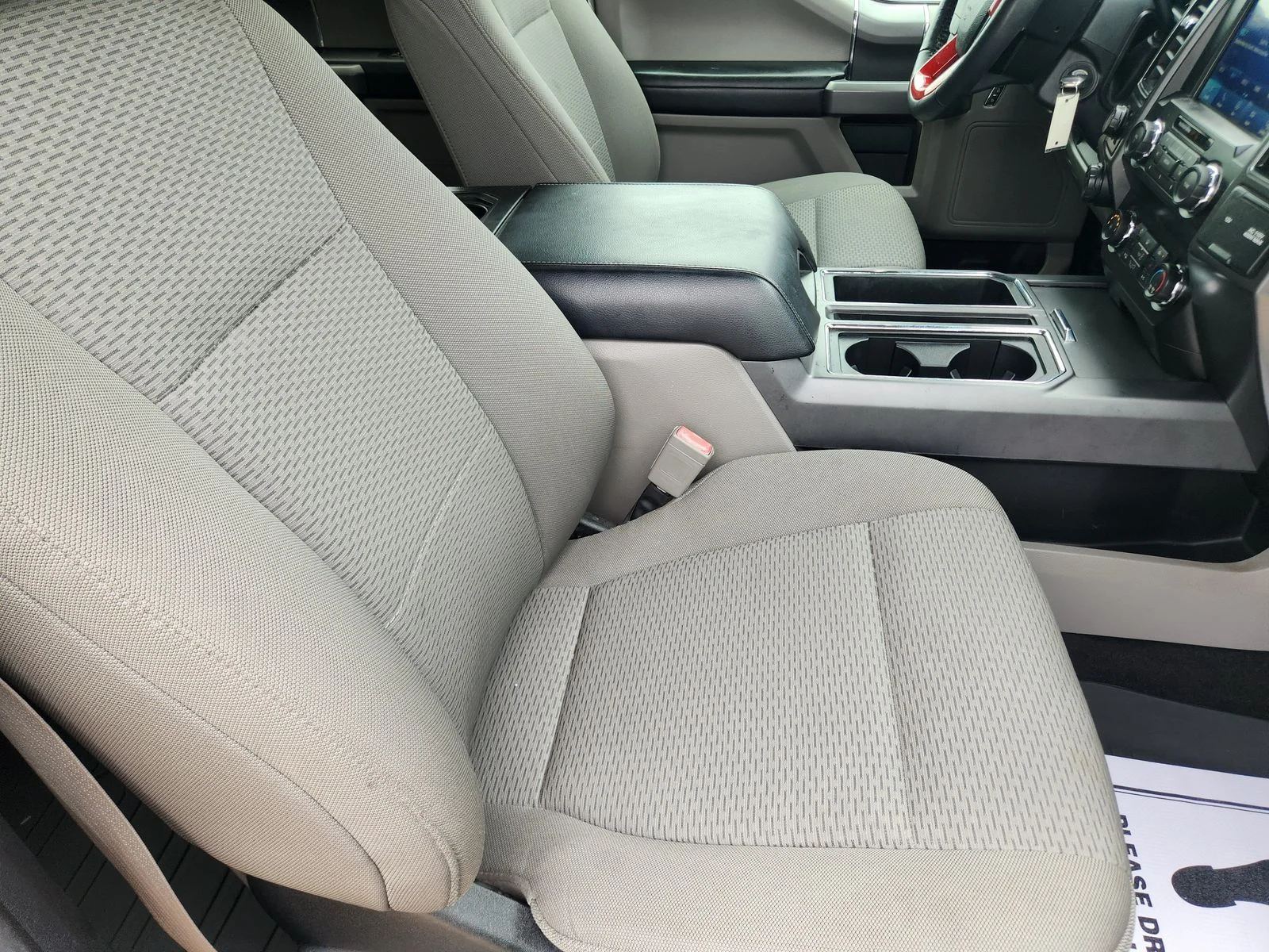 Used 2020 White Ford XLT image 14