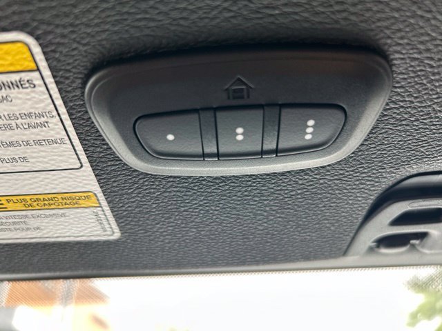 Used 2022 Bright White Clearcoat Jeep Unlimited Sahara image 23
