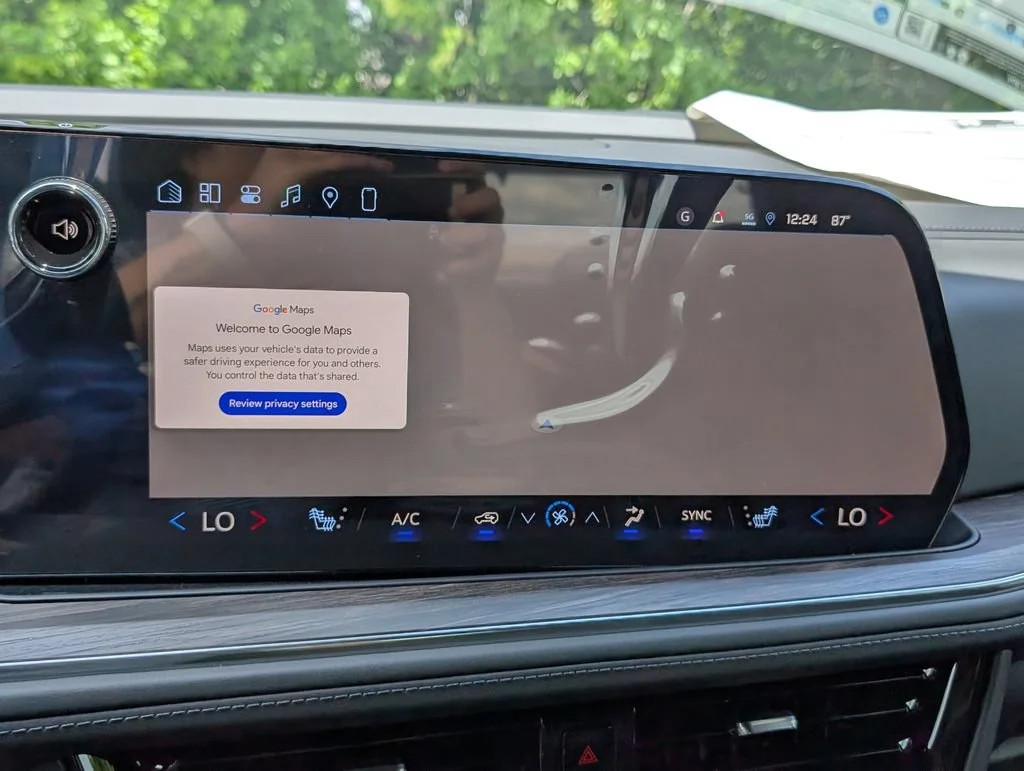 New 2026 Lakeshore Blue Metallic Chevrolet LT image 22
