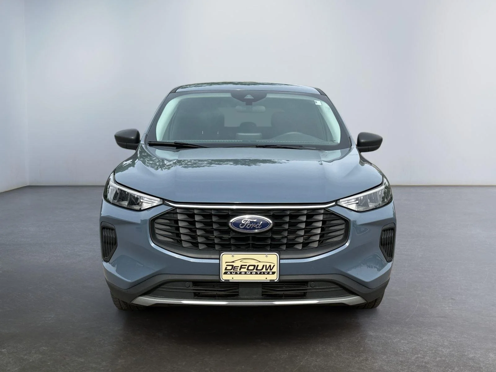 Used 2025 Vapor Blue Ford Active image 8