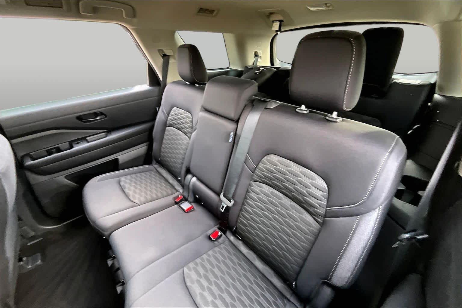 Used 2024 Super Black Nissan SV image 18
