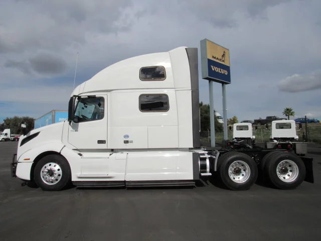 2024 Volvo VN - Photo 7