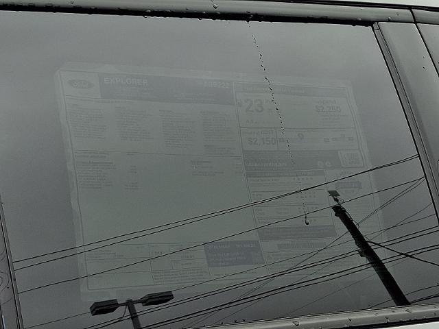 New 2026 Carbonized Gray Metallic Ford ST-Line image 39