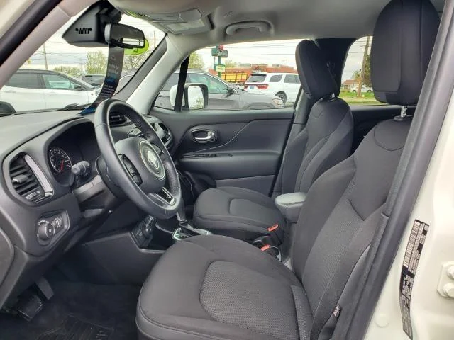 Used 2020 Alpine White Clearcoat Jeep Altitude image 6