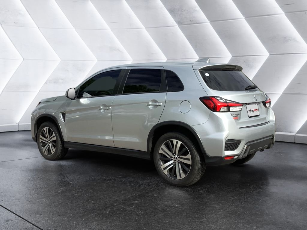 Used 2020 Silver Mitsubishi 2.0 SE image 6