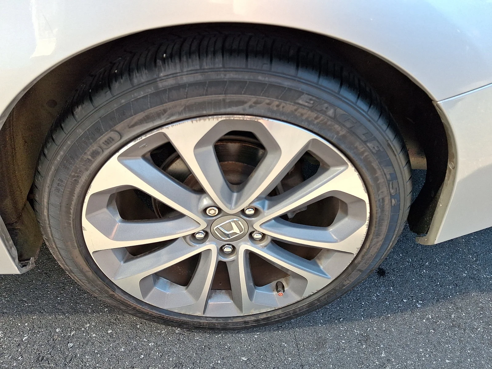 Used 2014 Alabaster Silver Metallic Honda Sport image 6