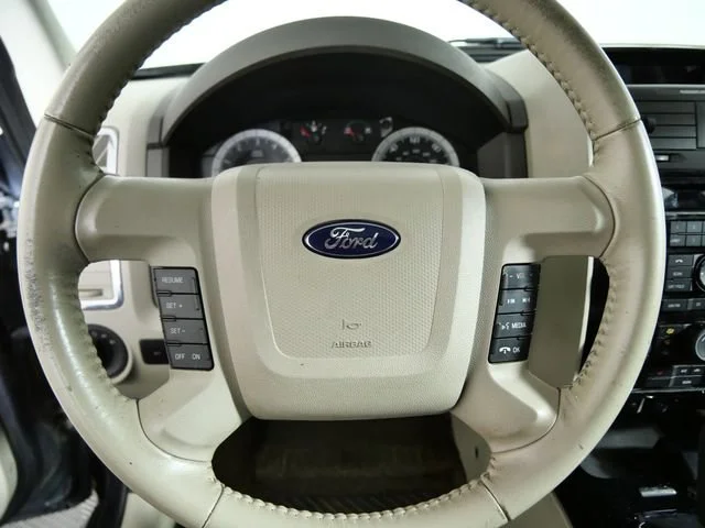 Used 2009 Gray Ford Hybrid image 21