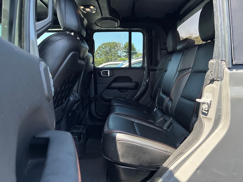 Used 2022 Gray Jeep Mojave image 12