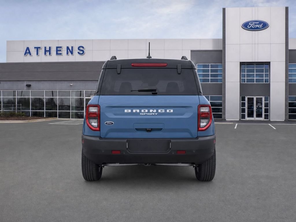 New 2026 Azure Gray Metallic Tri-Coat Ford Outer Banks® image 6